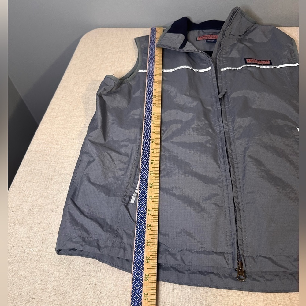 Vineyard Vines Nylon Vest Medium - Picture 9 of 10